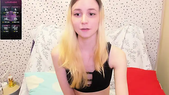 Snapshot of fleximona chatting on February 2025 10:00:02 AM fleximona online show from February 2025 10:00:02 AM