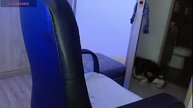 Meghan stonne  online show from February 2026 04:26:01 PM