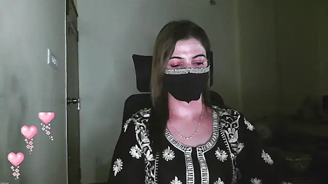 Cute Sonii online show from July 2026 01:26:01 PM