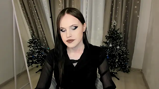 EffieMinki online show from January 2026 04:00:01 PM