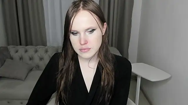 EffieMinki online show from April 2026 08:55:01 PM