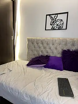 Snapshot of mariam_hill chatting on February 2025 06:54:02 PM mariam hill online show from February 2025 06:54:02 PM