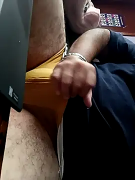 Osito 31 online show from September 2025 02:18:02 PM