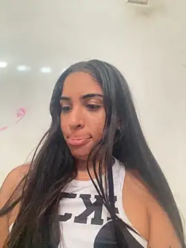 katyc love online show from February 2026 09:46:01 PM