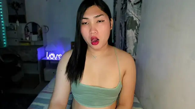 Miss Deliciousness online show from February 2025 03:59:02 PM