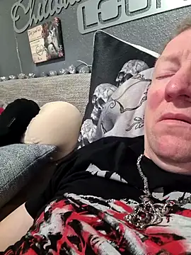 tomtom111111 online show from February 2025 11:34:02 PM