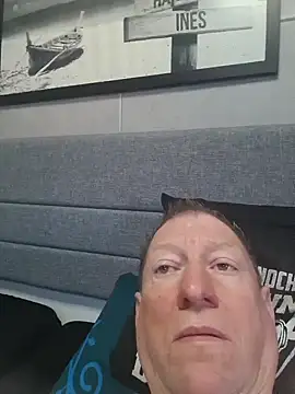 tomtom111111 online show from October 2025 02:29:02 PM