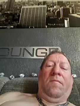 Snapshot of tomtom111111 chatting on March 2026 10:45:02 AM tomtom111111 online show from March 2026 10:45:02 AM