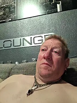 Snapshot of tomtom111111 chatting on March 2026 09:40:01 PM tomtom111111 online show from March 2026 09:40:01 PM