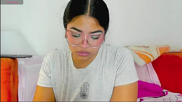 moana taylor online show from May 2026 11:15:01 AM