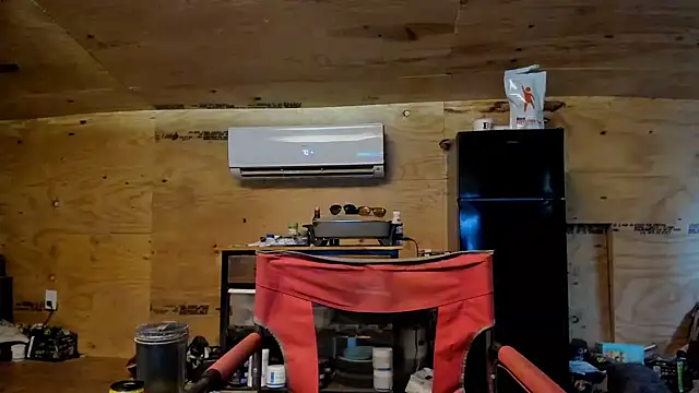 Snapshot of Kenny_Kyle chatting on October 2025 01:10:01 PM Kenny Kyle online show from October 2025 01:10:01 PM