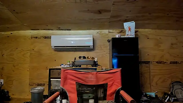 Snapshot of Kenny_Kyle chatting on October 2025 02:01:02 AM Kenny Kyle online show from October 2025 02:01:02 AM