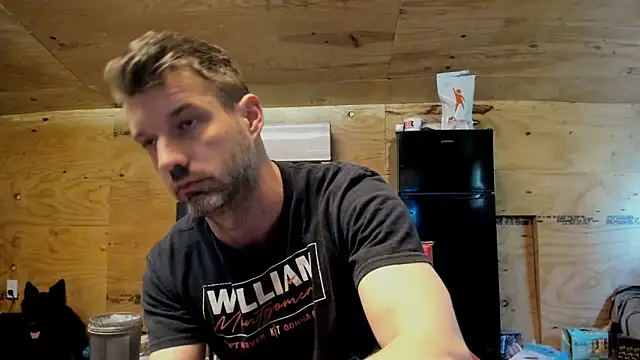 Snapshot of Kenny_Kyle chatting on October 2025 03:02:02 PM Kenny Kyle online show from October 2025 03:02:02 PM