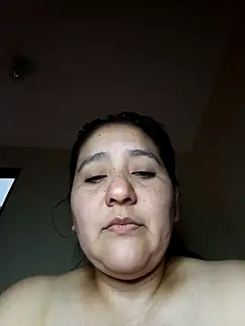 Snapshot of Gatubela212 chatting on March 2026 03:23:02 AM Gatubela212 online show from March 2026 03:23:02 AM