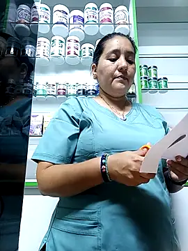 Snapshot of Gatubela212 chatting on April 2026 11:35:02 PM Gatubela212 online show from April 2026 11:35:02 PM