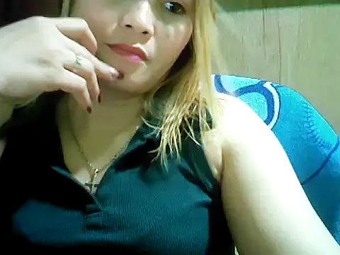 ashlylove25 online show from October 2025 11:03:02 PM