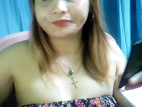 ashlylove25 online show from June 2026 01:46:01 PM
