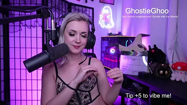 GhostieGhoo online show from May 2026 11:56:01 PM