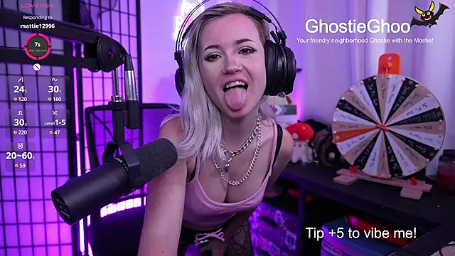 GhostieGhoo online show from June 2026 11:14:01 PM
