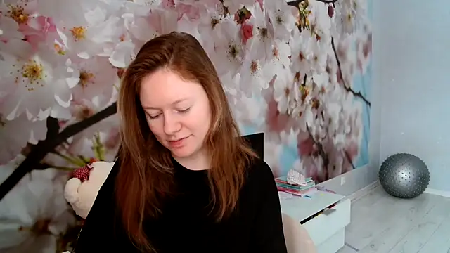 Snapshot of ConnieDaw chatting on January 2025 06:31:02 AM ConnieDaw online show from January 2025 06:31:02 AM