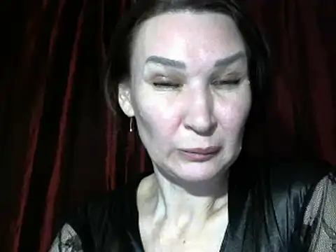 Snapshot of PrettyAndWild chatting on December 2024 02:28:02 PM PrettyAndWild online show from December 2024 02:28:02 PM
