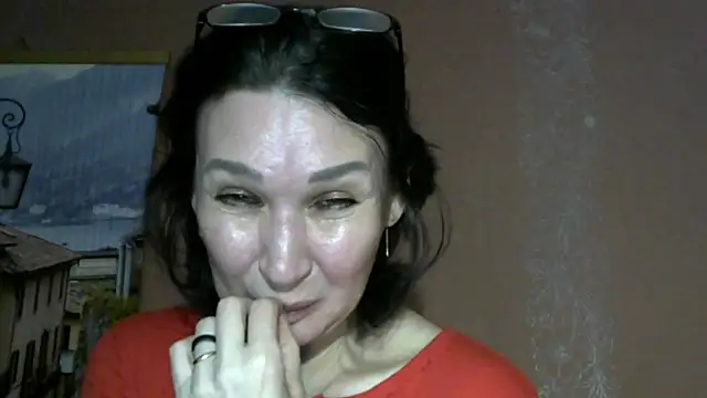 Snapshot of PrettyAndWild chatting on September 2025 03:49:02 PM PrettyAndWild online show from September 2025 03:49:02 PM