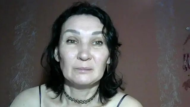 Snapshot of PrettyAndWild chatting on October 2025 03:24:01 PM PrettyAndWild online show from October 2025 03:24:01 PM