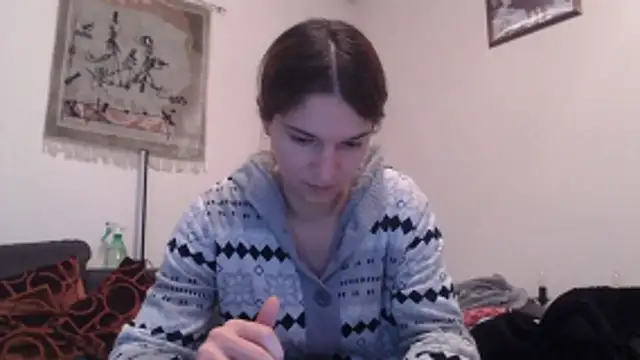 Snapshot of Geile-Luna chatting on December 2025 06:58:01 PM Geile-Luna online show from December 2025 06:58:01 PM