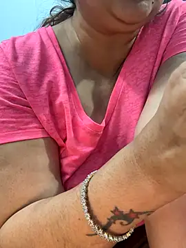 Snapshot of Preet_Kaur_69 chatting on November 2025 03:05:01 AM Preet Kaur 69 online show from November 2025 03:05:01 AM