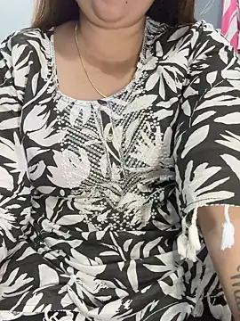 Snapshot of Preet_Kaur_69 chatting on February 2026 06:37:02 PM Preet Kaur 69 online show from February 2026 06:37:02 PM