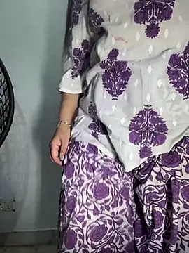 Snapshot of Preet_Kaur_69 chatting on March 2026 07:03:02 AM Preet Kaur 69 online show from March 2026 07:03:02 AM