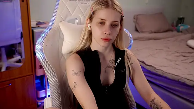 ho1yho1e online show from May 2026 05:54:01 PM