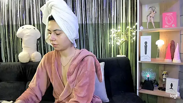 Snapshot of lilly_sweett chatting on March 2026 12:34:02 AM lilly sweett online show from March 2026 12:34:02 AM