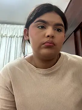 Lia sexx online show from September 2025 12:20:01 PM