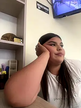 Lia sexx online show from October 2025 06:09:01 PM