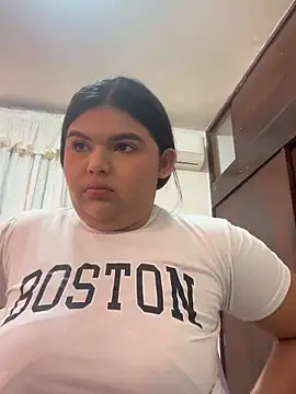 Snapshot of Lia_sexx chatting on February 2026 12:00:01 PM Lia sexx online show from February 2026 12:00:01 PM