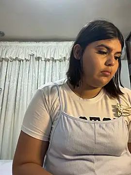 Lia sexx online show from April 2026 12:00:02 PM