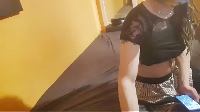 Snapshot of Lillisissi chatting on December 2025 04:54:01 AM Lillisissi online show from December 2025 04:54:01 AM