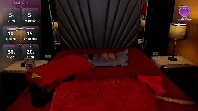 DevilishCharmXXX online show from October 2025 12:33:02 AM