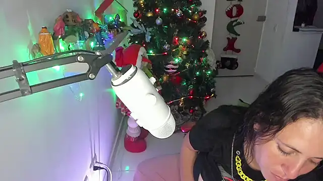 valery adams1 online show from December 2024 04:49:02 AM