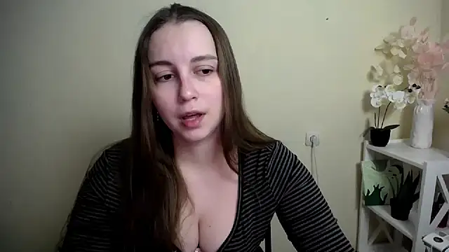 Snapshot of SweetPrincess_ chatting on February 2026 05:37:02 AM SweetPrincess online show from February 2026 05:37:02 AM