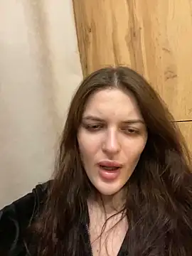 Snapshot of little_belucci chatting on February 2025 03:50:01 PM little belucci online show from February 2025 03:50:01 PM