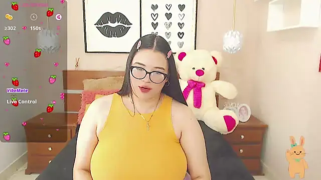 Snapshot of miss_linda_ chatting on January 2025 07:50:01 PM miss linda online show from January 2025 07:50:01 PM