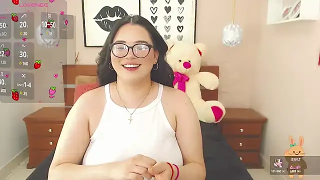 Snapshot of miss_linda_ chatting on February 2025 08:10:01 PM miss linda online show from February 2025 08:10:01 PM
