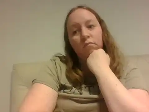 Snapshot of big_ass_girl chatting on December 2024 02:11:01 PM big ass girl online show from December 2024 02:11:01 PM