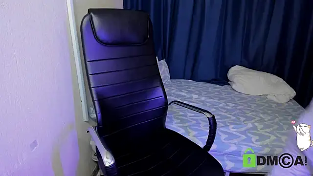  Alicia Fox  online show from February 2025 05:11:02 PM