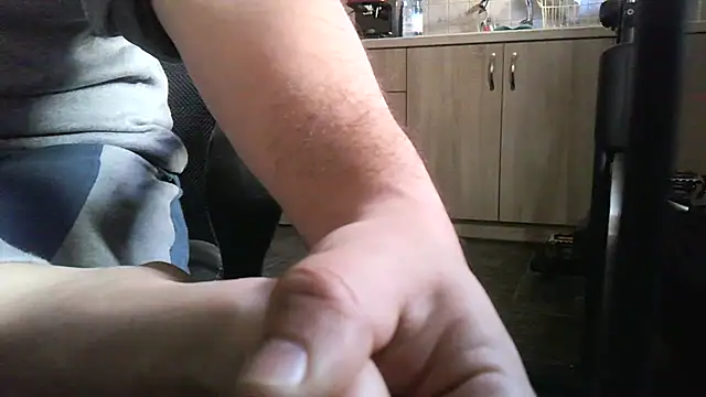 Snapshot of patrasdick94 chatting on March 2026 08:40:01 AM patrasdick94 online show from March 2026 08:40:01 AM