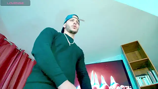 Snapshot of hottstuffx69 chatting on March 2026 04:29:01 AM hottstuffx69 online show from March 2026 04:29:01 AM