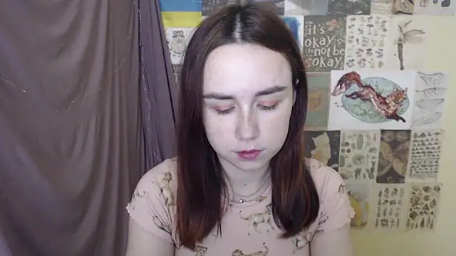 VeryVeryVeryShy  online show from December 2025 08:23:01 AM