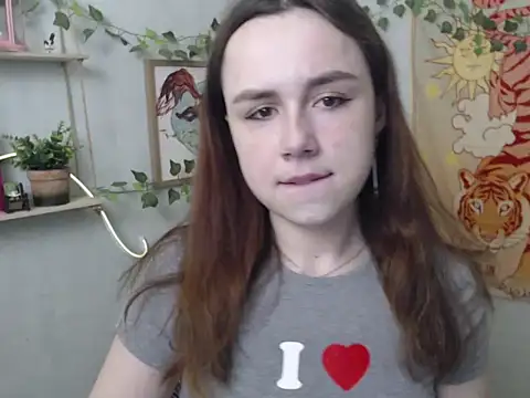 VeryVeryVeryShy  online show from April 2026 05:27:02 AM